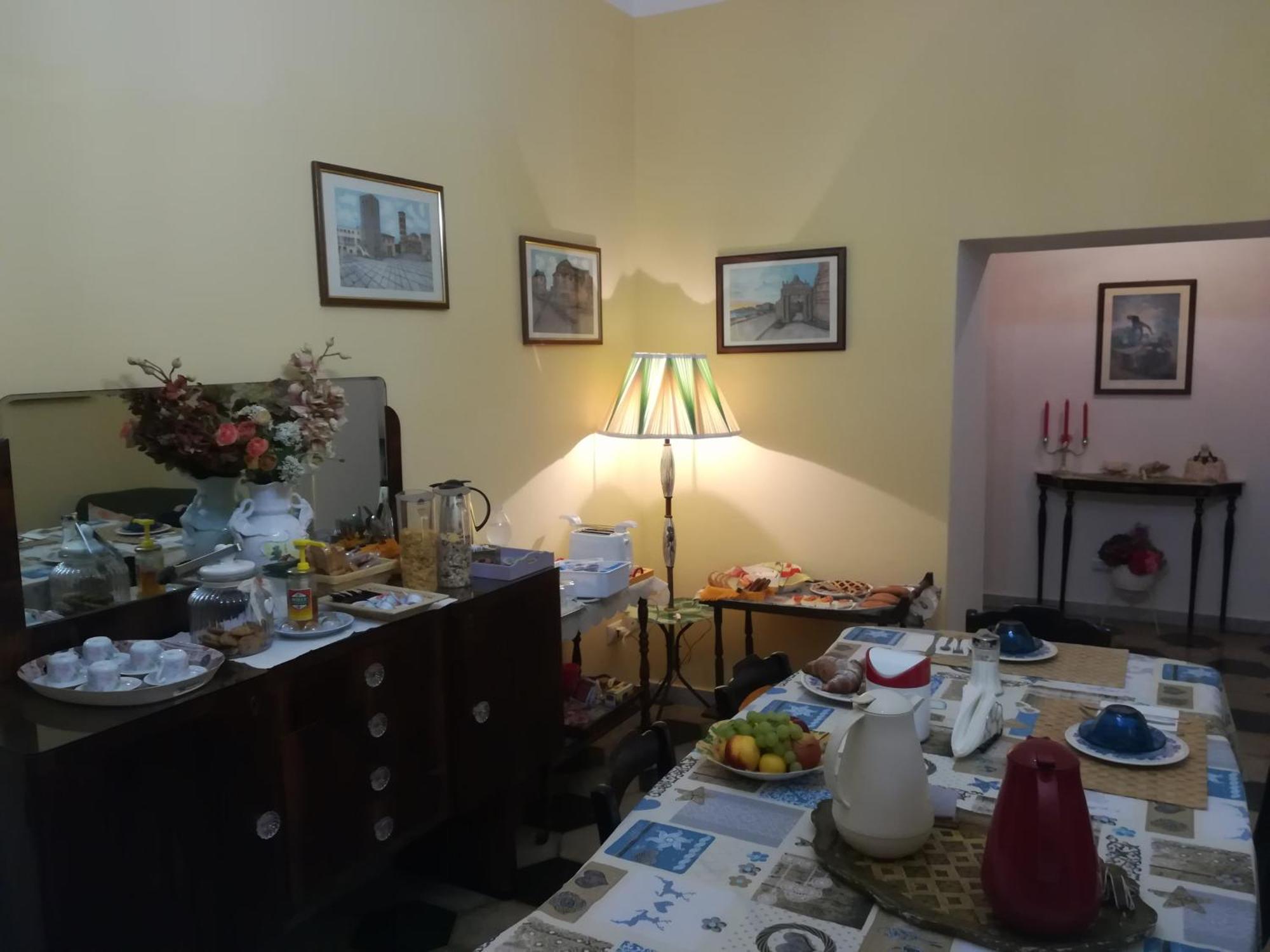 Bed and Breakfast Angelina Antica Dimora Terracina Exterior foto